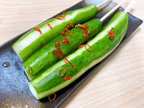 屋台の味を再現!!キュウリの一本漬け
